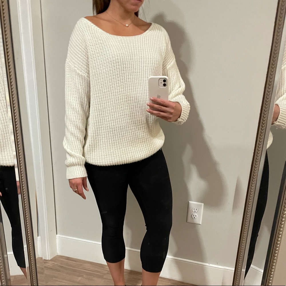 White knit sweater w open back